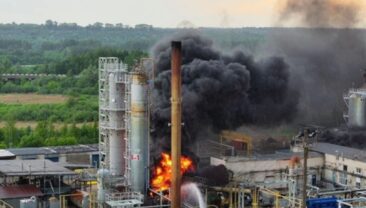 Дефіцит бензину А-95 в Росії на фоні атак дронів