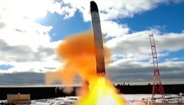 Росія успішно випробувала нову міжконтинентальну ракету “Сармат”