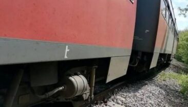 Аварія на залізниці в Бєлгородській області: бомба ФАБ-500 викликала сходження поїзда