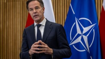 Франція та Великобританія виступили проти ініціативи НАТО щодо підтримки України
