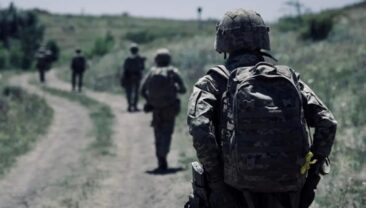 Бої на фронті: Російські окупанти активізувалися в районах Покровська