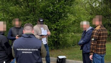 Адвоката підозрюють у шахрайстві за обіцянки зменшити покарання