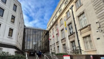 В Ессексі зняли український прапор з будівлі ради графства