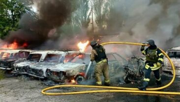 Атаки російських військ на Дніпропетровщині: постраждали люди та знищено транспорт