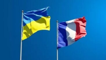 Зеленський обговорив з Макроном підтримку України у сфері протиповітряної оборони