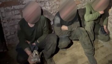 Пограничники України взяли в полон трьох російських військових