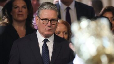 Британський прем’єр Кир Стармер розглядає можливість відставки