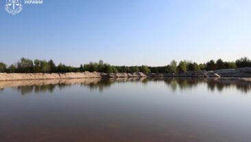 Директор підприємства підозрюється у незаконній добичі 33,5 тис. тонн піску в Харківській області