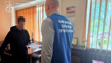 Мужчина намагався зґвалтувати падчерицю під час відсутності матері