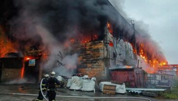 Пожежа на підприємстві в Ірпені: ліквідація за три години