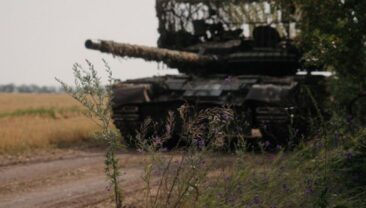 Напряжена ситуація на фронті: атаки російських загарбників продовжуються