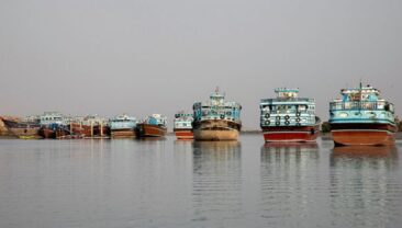 Іран і Оман обговорюють створення системи збору плати за прохід через Ормузський пролив