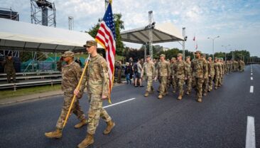 США відправляють додаткові п’ять тисяч військових до Польщі