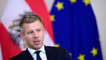 Прем’єр Венгрії закликає до реальних гарантій безпеки для України