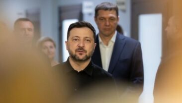 Президент Зеленський розпочав візит до Рівного з роботи зі студентами