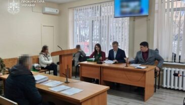Суди підтвердили вироки чоловікам за зґвалтування неповнолітніх
