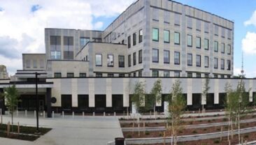 Посольство США в Києві попереджає про можливу повітряну атаку