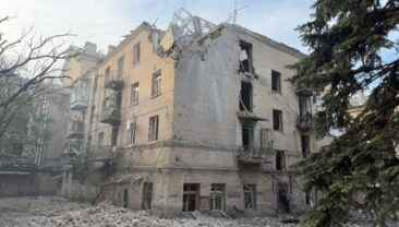 Внаслідок авіаудару в Дружковці загинула 70-річна жінка, п’ятеро осіб отримали поранення