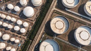 Експерт попереджає про зростання цін на нафту внаслідок глобального дефіциту