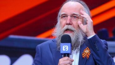 Дугин пропонує жорсткіше регулювати доступ до інтернету для росіян