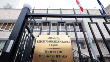 Польща застерігає Росію від нападів на свої дипломатичні представництва