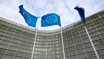 ЄС викликав російського повереного через загрози Москви