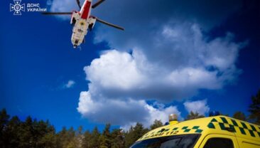 ГСЧС вперше використала вертоліт для трансплантації органа дитині в Україні