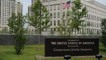 Посольство США залишило Київ: спростування інформації