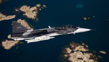 Українські пілоти розпочали навчання на шведських Gripen