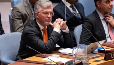 Дипломат України розкритикував російську пропаганду щодо подій у Старобельську