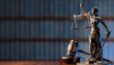 Трьох суддів Верховного суду відсторонили через справу про корупцію