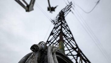 У Чернігові 40 тисяч абонентів залишились без електроенергії через ворожу атаку