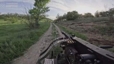 115-та ОМБр показала технологічну зачистку Новоплатоновки на Харківщині