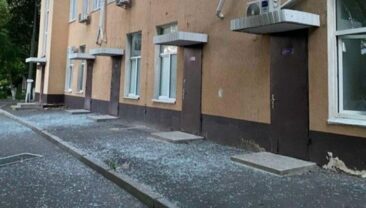 Внаслідок атаки в Києві пошкоджено п’ять медичних закладів