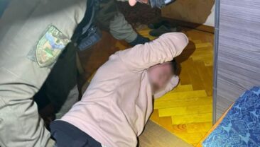 У Львові затримали чоловіка за напад на військовослужбовця
