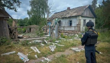 Окупанти зруйнували домівки на Сумщині, є жертви