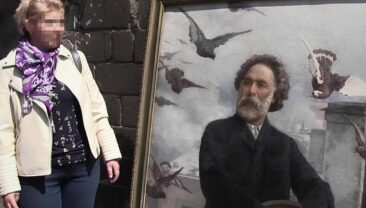 Героїчний опору: екс-директор музею Маріуполя передала окупантам унікальні картини