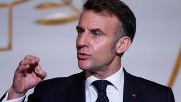 Макрон закликав європейців до участі в переговорах щодо України