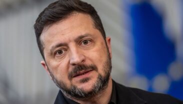 Зеленський закликав Лукашенка припинити агресію проти України