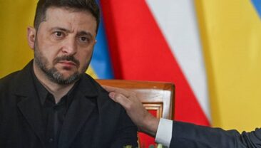 Українські чиновники відмовляються від польських нагород через суперечки з Варшавою