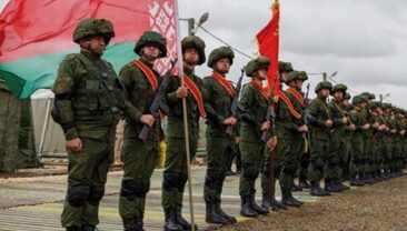 Білоруська опозиція попередила Київ про підготовку Лукашенка до війни