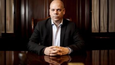 Генеральний прокурор Венгрії може піти у відставку через справу Ощадбанку