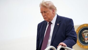 Федеральний суд заборонив арешти мігрантів у судах США