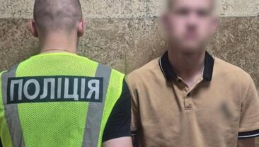 В Києві затримано п’ятьох злочинців, що тероризували чоловіка до смерті