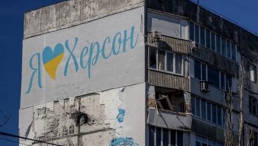 Російські агресори атакували об’єкт критичної інфраструктури в Херсоні
