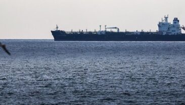 Українські герої повернулися додому: моряків, затриманих Іраном, звільнено
