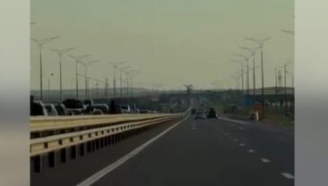 Очередь на Крымскому мосту увеличилась до 2800 автомобилей