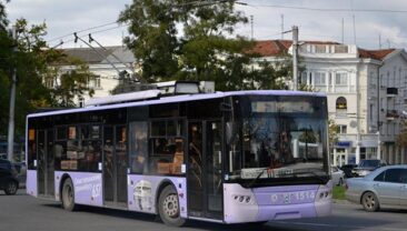 У Севастополі зупинився частина громадського транспорту