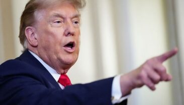 США завдали удару по іранським хранилищам ракет і дронів