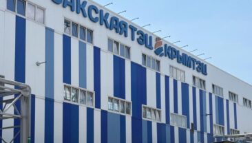 В Криму палить Сакська ТЕЦ: українські герої проти агресора